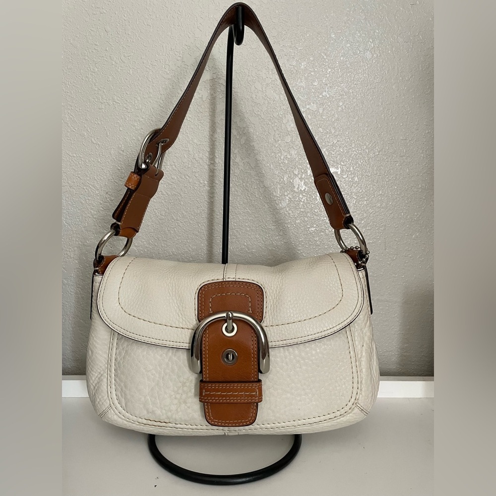 COACH Coach Off White/Brown Leather Soho Baguette Bag